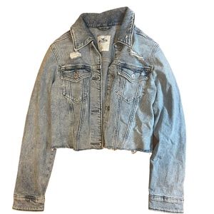 HOLLISTER CROPPED DENIM JACKET